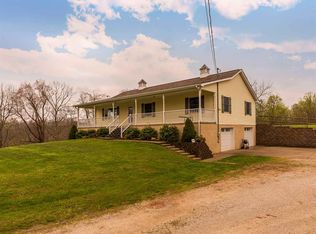6968 Skyhigh Rd, Ona, WV 25545