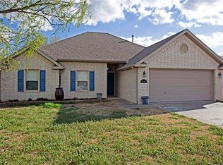 5447 Monica Marie Ave, Springdale, AR 72762