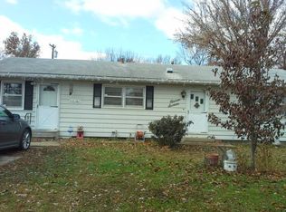1116 N Sycamore St, Ottawa, KS 66067