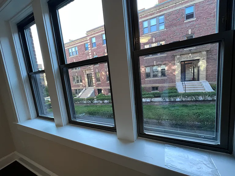 92 Longwood Ave #3 — Photo 16