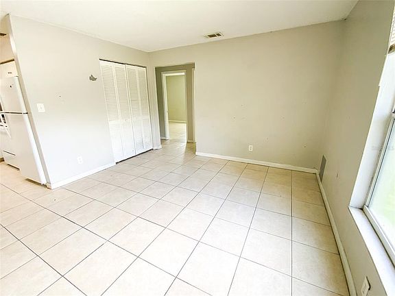 3rd image of 2205 Irene St APT 4