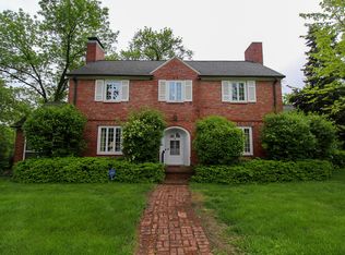 4 Park Cir, Mexico, MO 65265