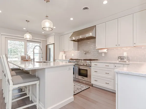 21 Concord Greene Unit 1, Concord, MA 01742