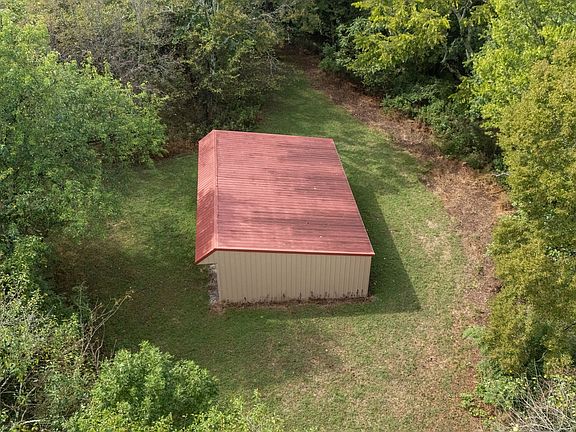 35th image of 1746 Molly Hollow Rd