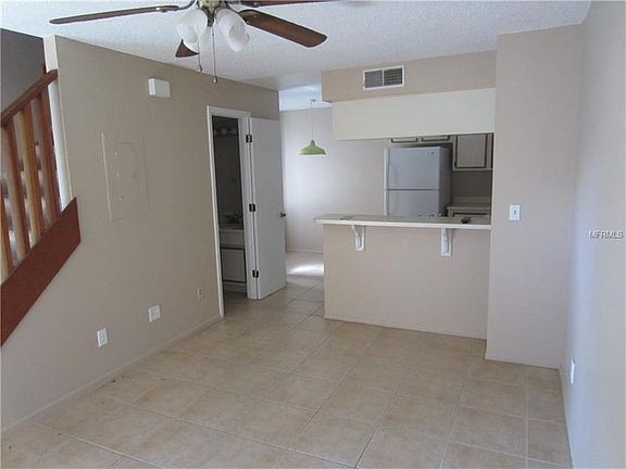 2nd image of 3607 Whispering Oaks Ln