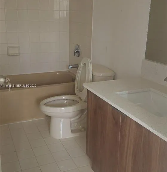 2551 SE 16th Ter #202 — Photo 11