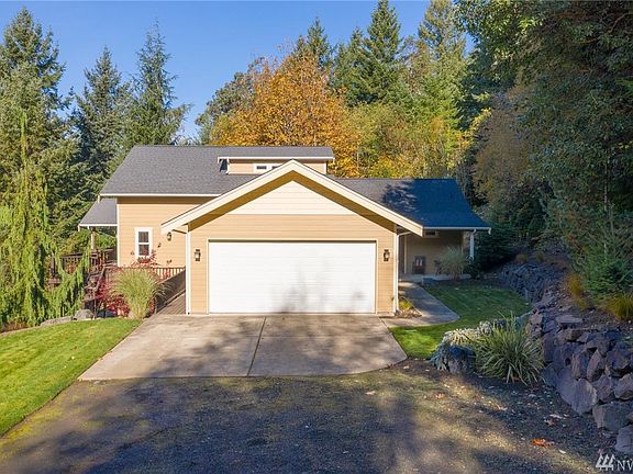 2nd image of 10328 Moller Dr NW