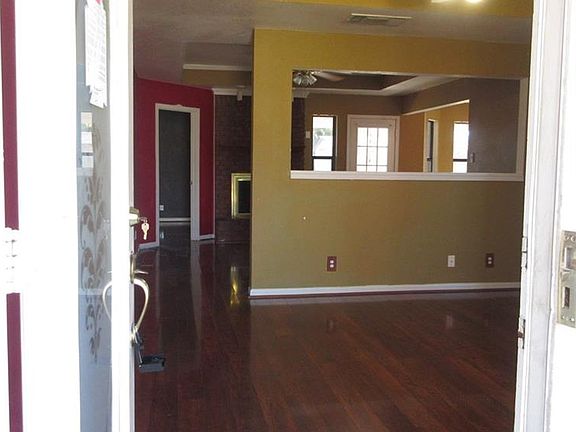 3rd image of 4308 Telluride Dr