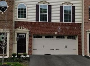 1905 Pointe View Dr, Mars, PA 16046