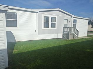 1783 Larkmore Ct #113, Grass Lake, MI 49240