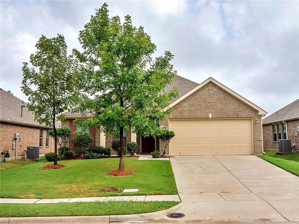 1st image of 5200 Hidden Knolls Dr