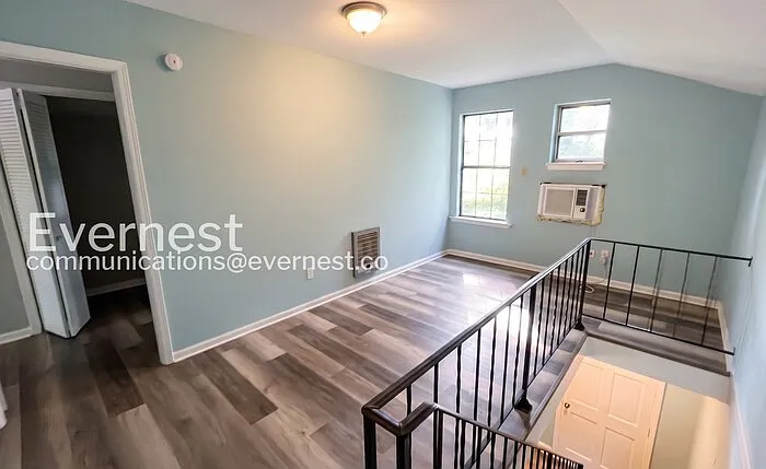 5008 Golfview Dr — Photo 10
