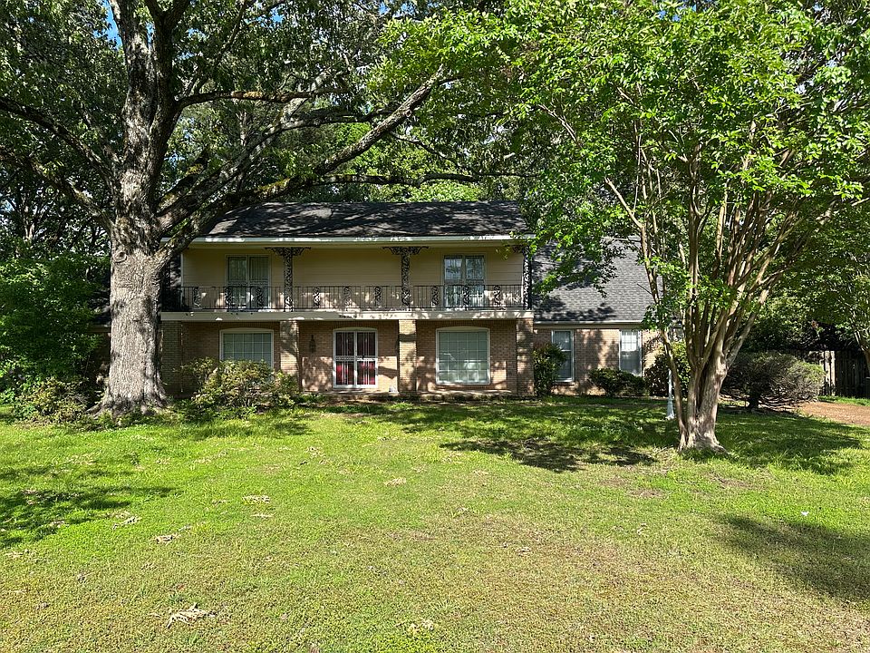 1st image of 2310 Londonderry Ln