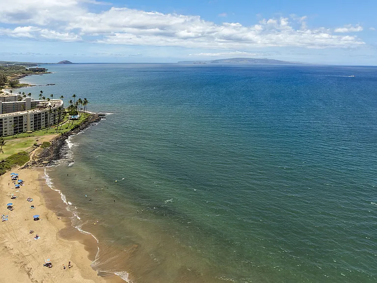 S Kihei Rd — Photo 46