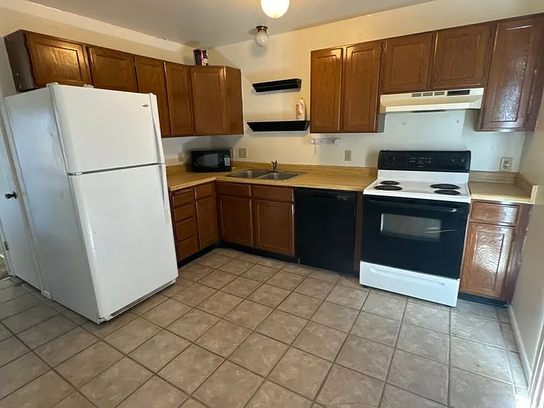 1200 N 100 W #48 — Photo 7