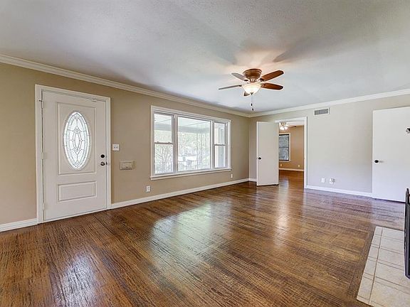 5th image of 3330 Park Ridge Blvd