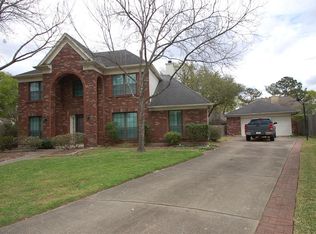 10202 Minturn Ln, Houston, TX 77064