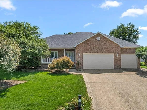 404 Aintree Chase, Sherman, IL 62684