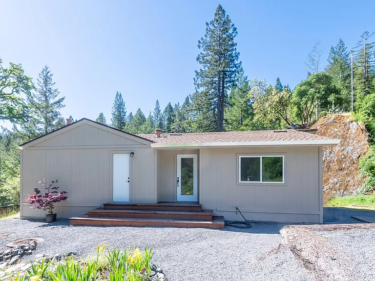 Kramer Rd — Photo 21