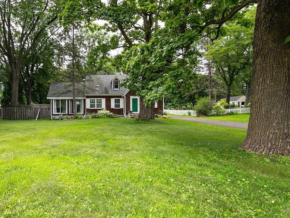 1st image of 3747 White Bear Ave N