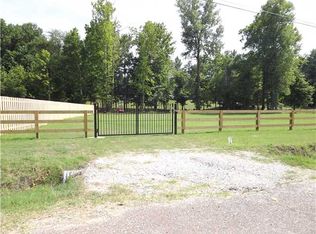 43 Carl Miller Cv E, Drummonds, TN 38023