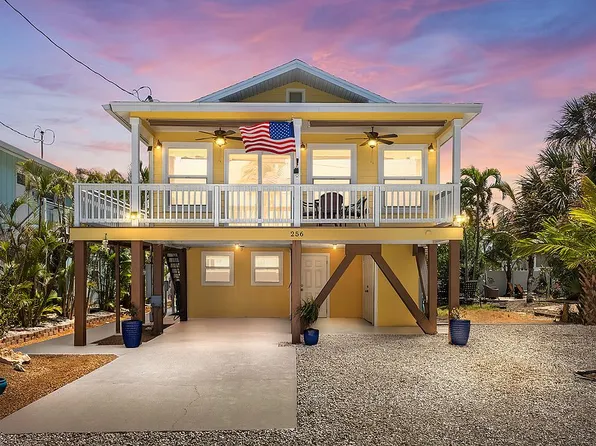 256 Ostego Dr, Fort Myers Beach, FL 33931