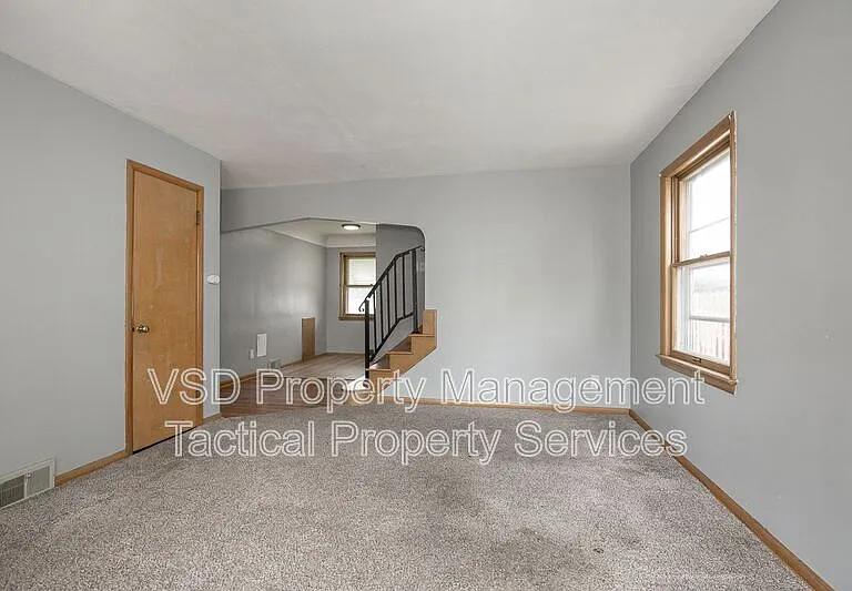 19268 Stafford Ave — Photo 10