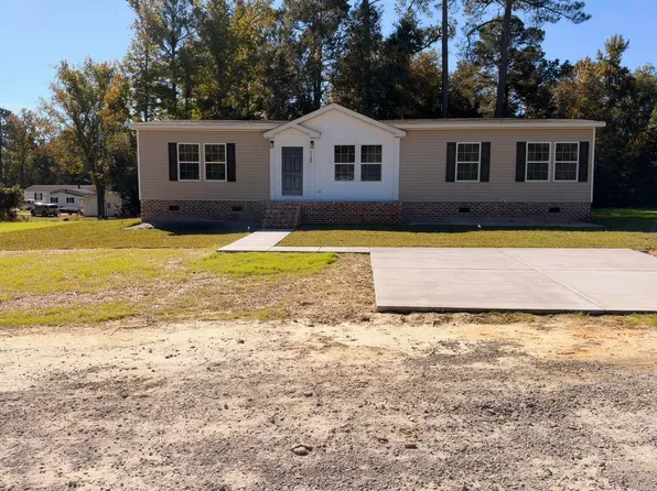 1103 Old Sawmill Rd., Galivants Ferry, SC 29544