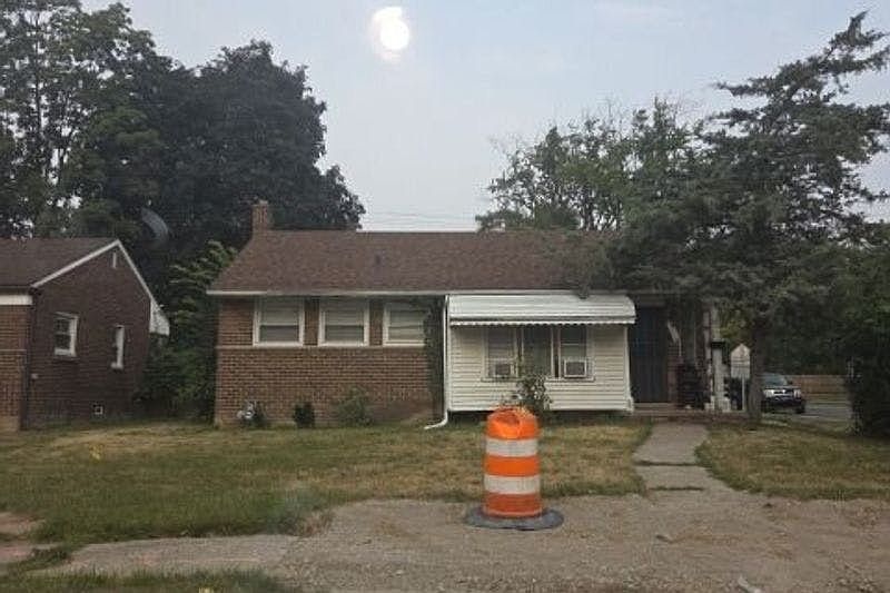 1st image of 17707 Plainview Ave