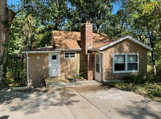 38572 N Hillandale Dr, Spring Grove, IL 60081