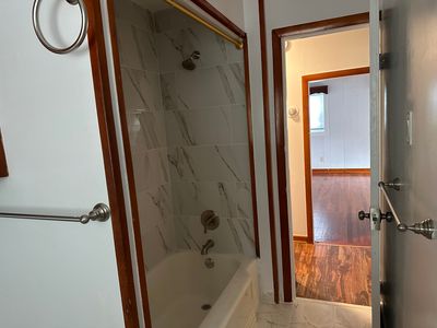 399 Hawthorne Ave, Derby, CT, 06418