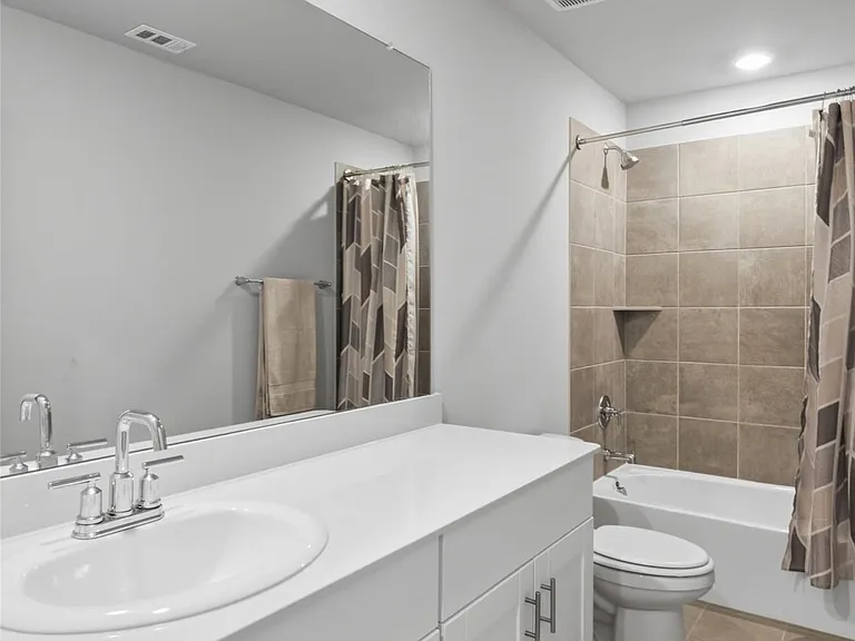2275 Cliff Springs Dr — Photo 22