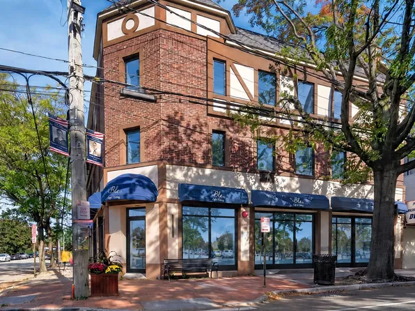 1 Herbert Ave, Pt Washington, NY