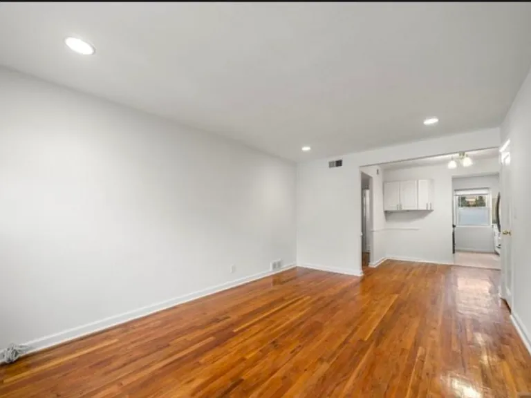 184 Hillside Ave — Photo 3
