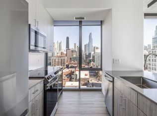 454 W Chicago Ave #1713, Chicago, IL 60654