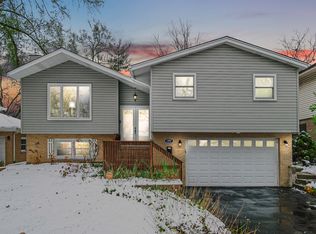 1257 Thomas St, Homewood, IL 60430