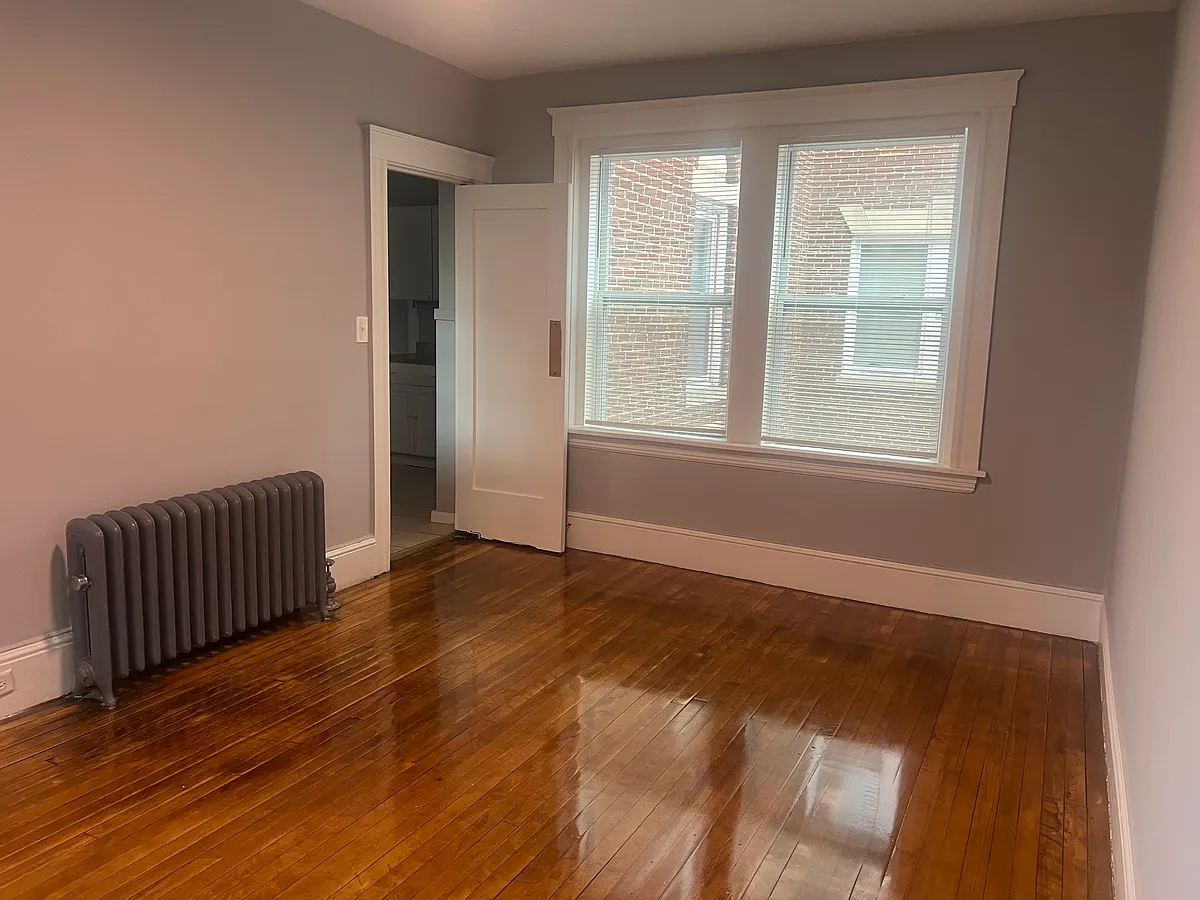 Building Photo - 15 Irving St #3L