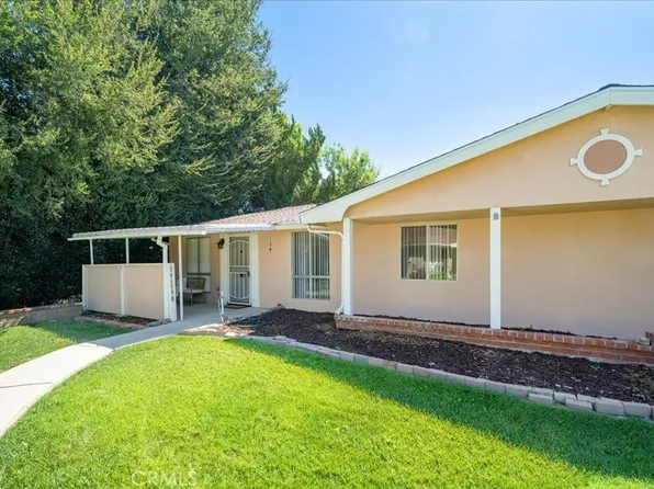 19155 Avenue Of The Oaks, Newhall, CA 91321