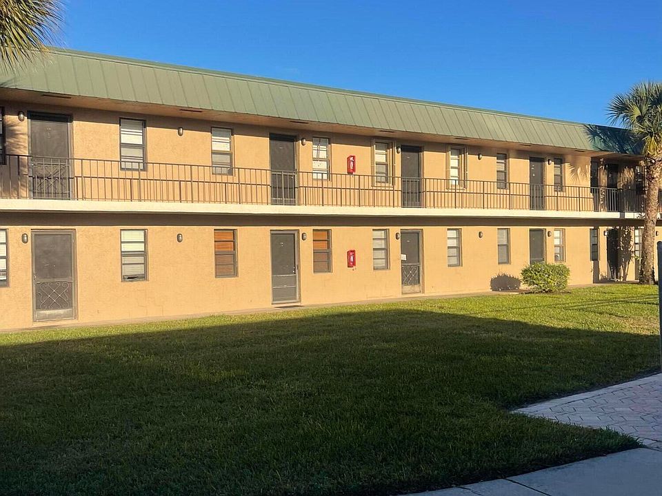 1st image of 1081 SE Monterey Rd #3-31