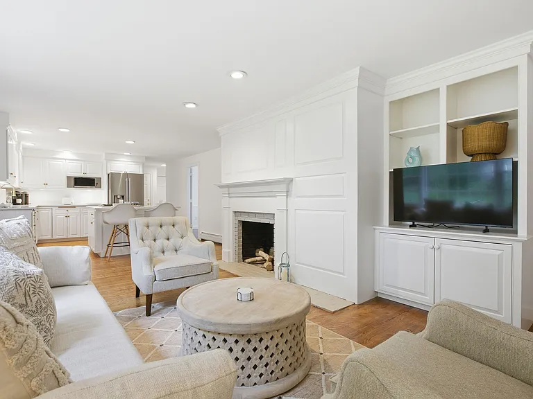 207 Horizon Dr — Photo 16
