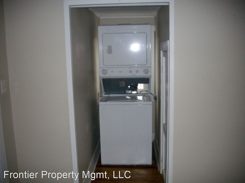 2nd image of 815 S Court St #1F-A