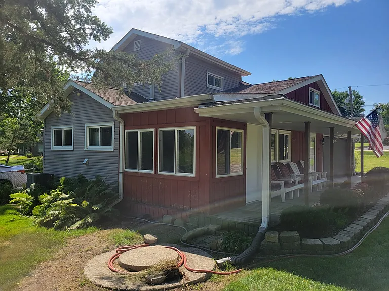 26428 W Prospect Ave — Photo 9