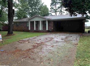 68 Mohawk Dr, Searcy, AR 72143