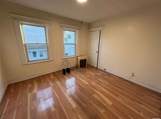 85-27 168th Pl FLOOR 2, Jamaica, NY 11432
