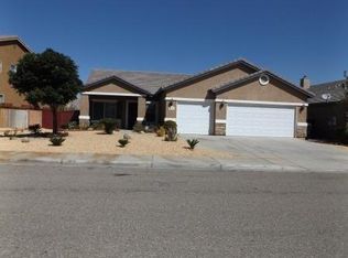 11756 Dellwood St, Victorville, CA 92392