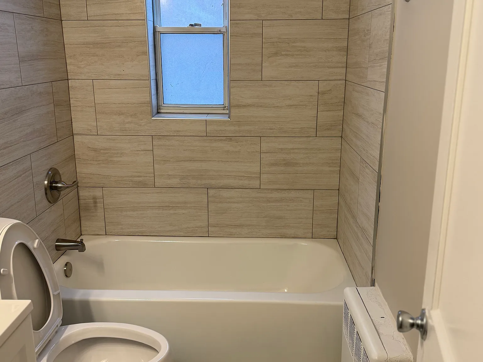1 bed, 900 sqft, $900 — Photo 3