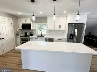 275 N Olds Blvd, Fairless Hills, PA 19030