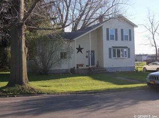 11884 Orchard St, Wolcott, NY 14590