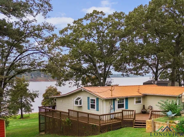 839 Lakeview Dr, Jefferson, TX 75657