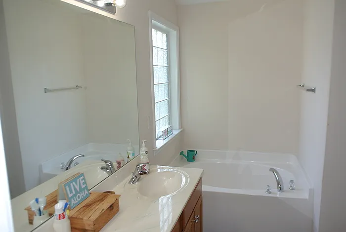 2108 Summit Dr — Photo 8